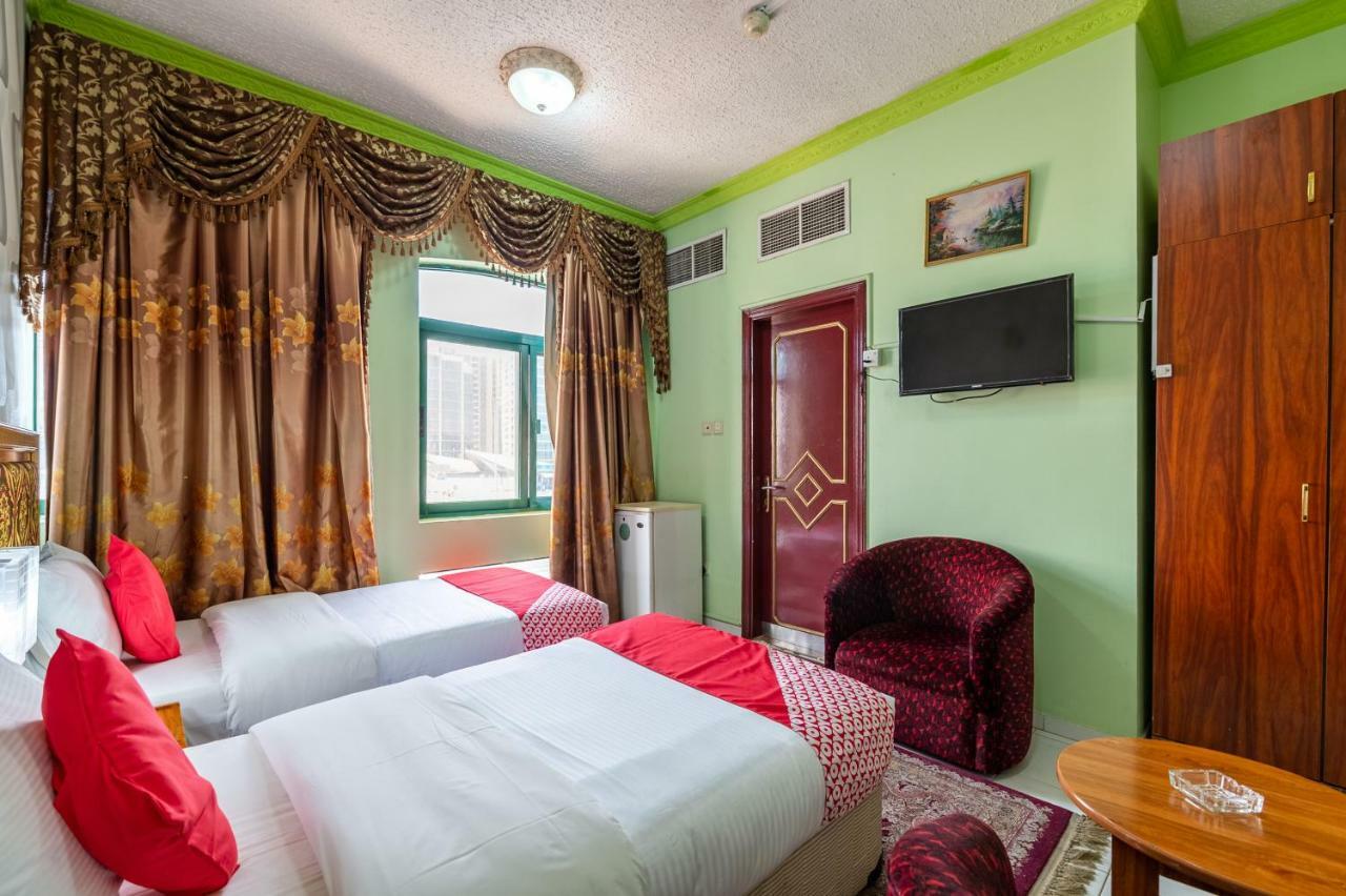 Oyo 191 Golden Sea Hotel دبي المظهر الخارجي الصورة