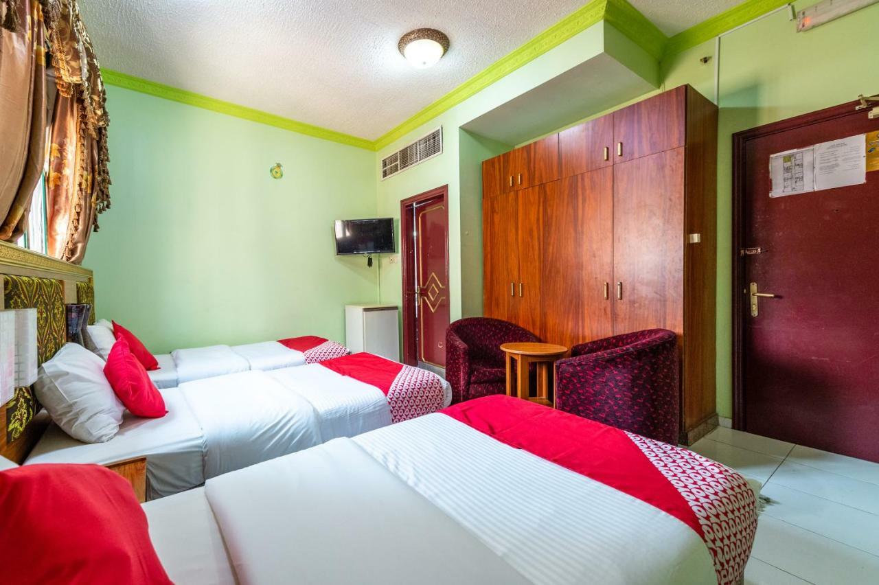Oyo 191 Golden Sea Hotel دبي المظهر الخارجي الصورة