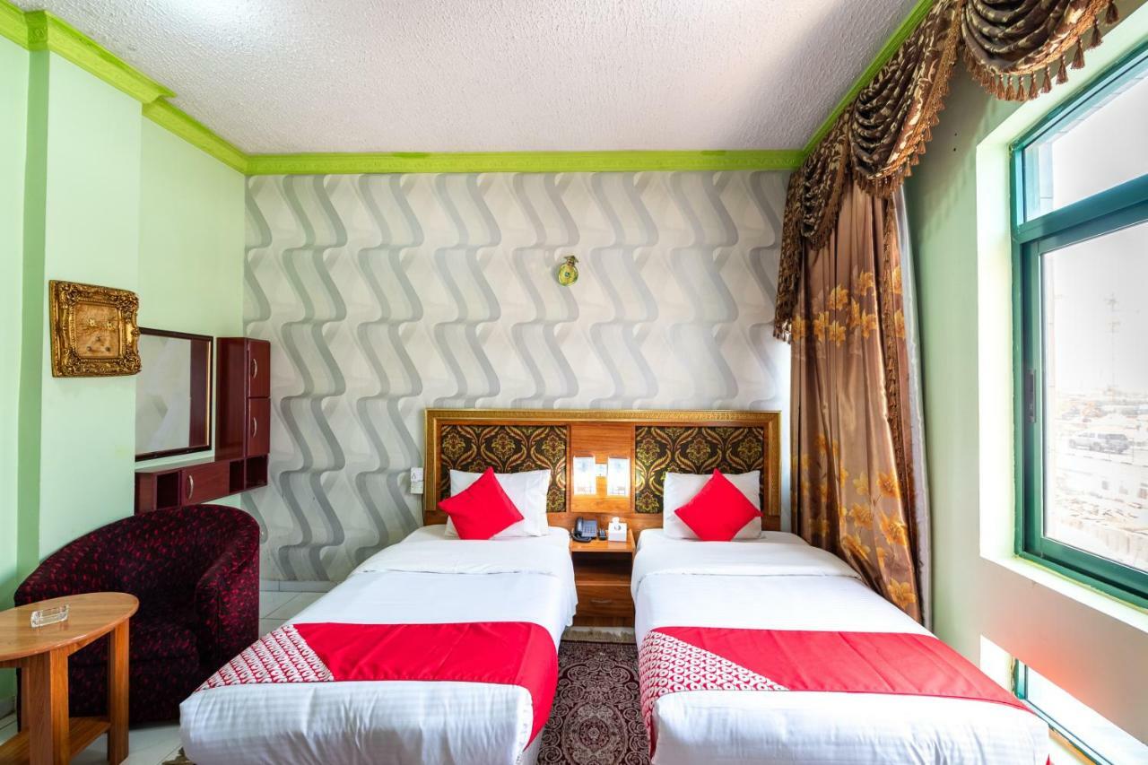 Oyo 191 Golden Sea Hotel دبي المظهر الخارجي الصورة