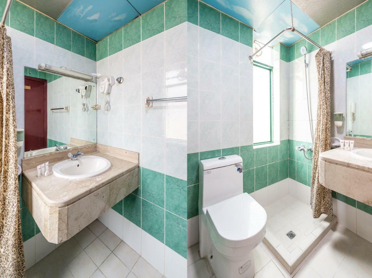 Oyo 191 Golden Sea Hotel دبي المظهر الخارجي الصورة