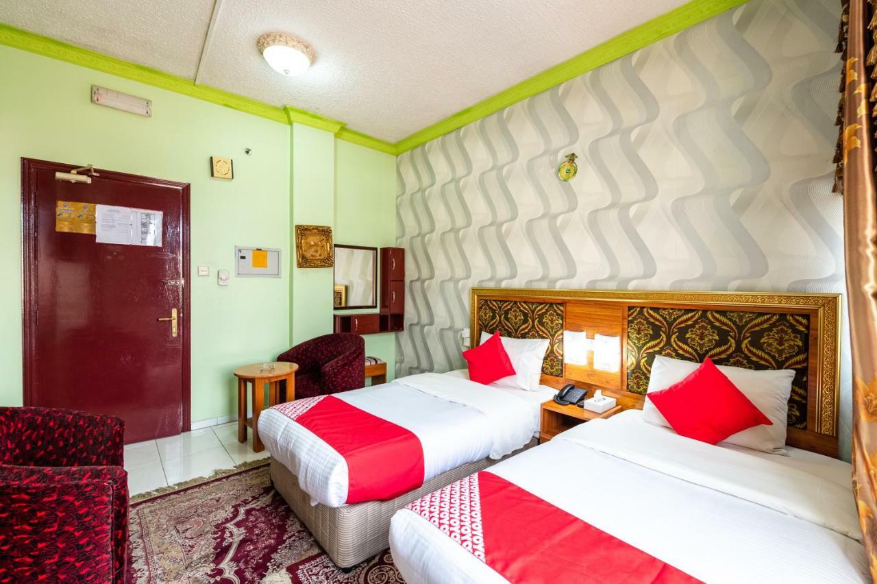 Oyo 191 Golden Sea Hotel دبي المظهر الخارجي الصورة